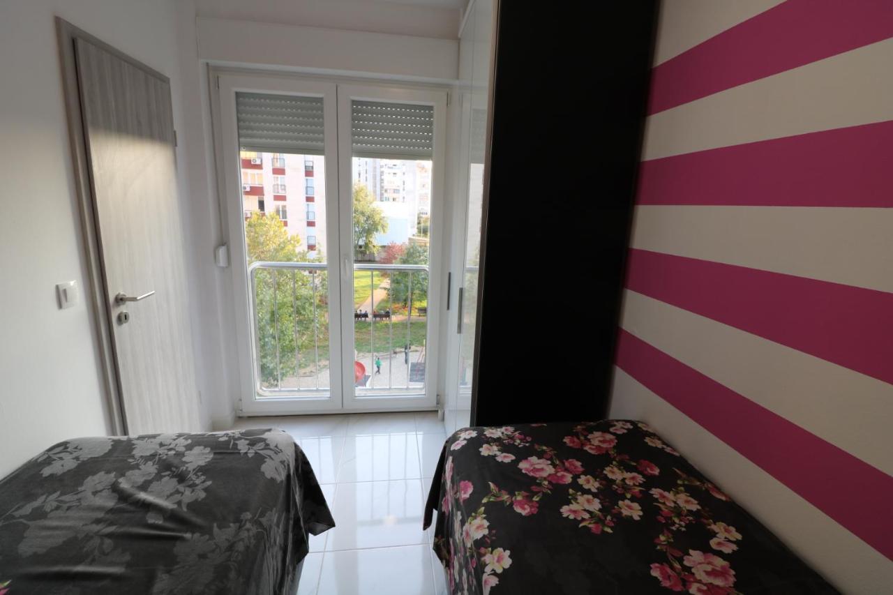 Sneky Apartment Pula Exterior foto